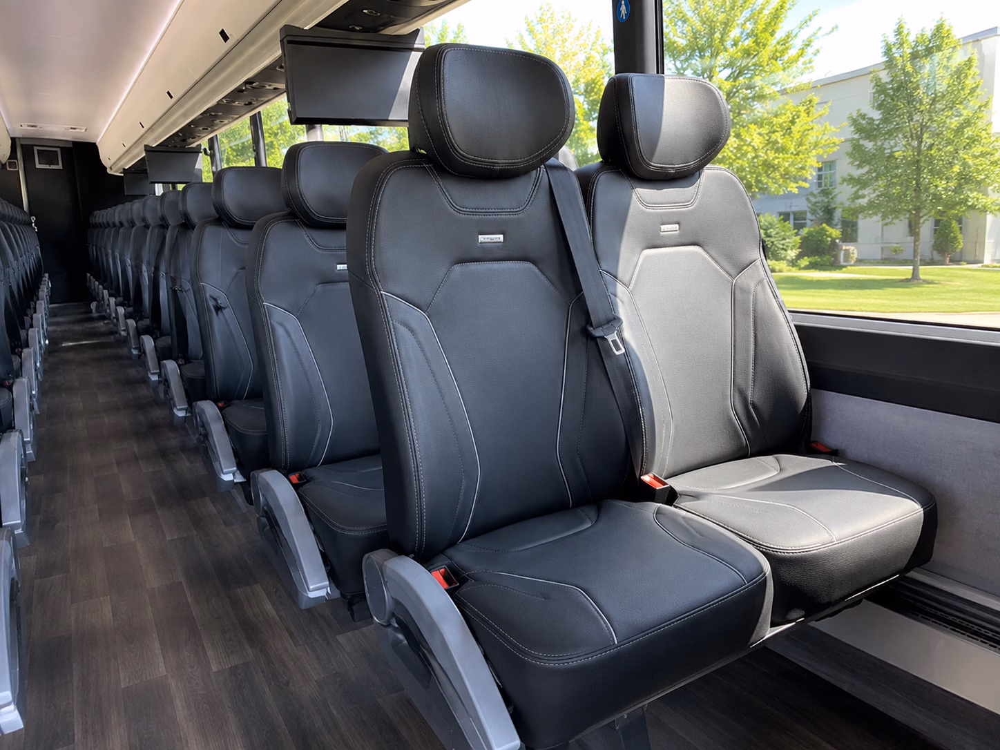 college tour charter buses to regis university front range community college and beyond