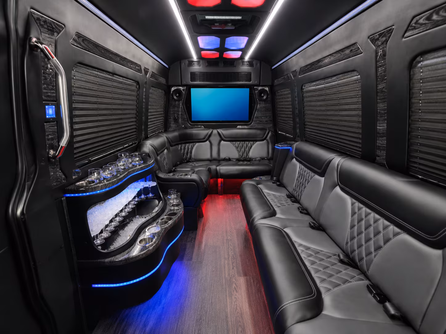 thornton custom day trip and driving tour bus rentals